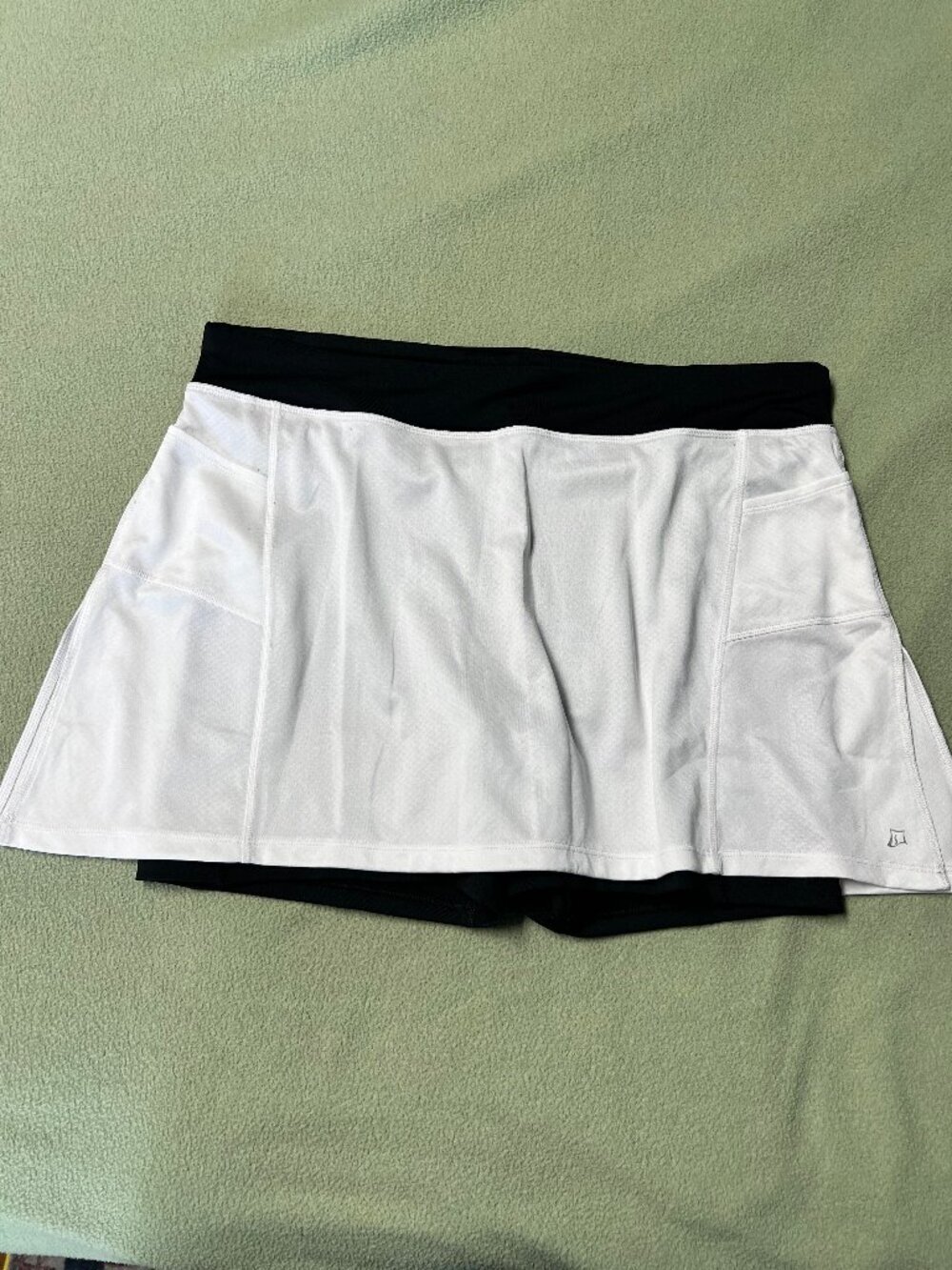 Cool It Skirt White